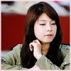 [J] ..[se uita dupa Joon] .. :-?? ..[se aseaza pe jos] ..(:|