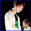 |~| ..A. da. [se ridica] ..Asa este. [pleaca sus cu Chunji]