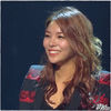 ♡ ..Ia mai uita-te o data Minwoo :)) [face semn spre brad]
