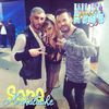 - [ vine cu cristi & ăia mici. ăia mici se duc sus iar ea se pune pe canapea :-? ]