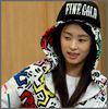 [:)] ..[se uita la Hyun] :o3 Hehe. :x
