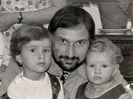 Cristian Zainescu și fiicele sale, 1981