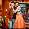 TV-show-host-Kapil-Sharma-feels-lucky-to-receive-a-warm-hug-from-hottie-Deepika-Padukone-during-the-