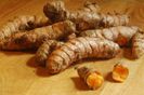 Curcuma-radacini