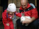 O "femeluta" de 32 de luni si una de 7 saptamani...