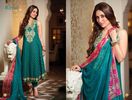 Kareena-Kapoor-Khan-Dazzled-In-Crescent-Lawn-2014-By-Faraz-Manan-8