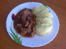 Tocanita din carne de porc si cartofi pireu