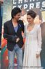 shahrukh-khan_deepika-padukone__608412