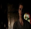 ;; fuge dupa ea , reuseste sa o prinda , o saruta pe gat si ii ia jurnalu , apoi fuge ;;