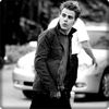 *intra fluierand* Ce faceti? ;3