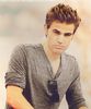 *ia pistolu din gradina si i-l aduce* Poftim..cam pu;te dar meree =))) #klaus