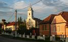 AMURG DE VARA IN CENTRUL SATULUI ,BISERICA SI CAMINUL CULTURAL.