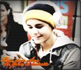 ; jason ; [zambeste si isi musca buza de jos ] hope yaa know I