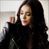 ♡❧`⇒.; -ridică o sprânceană în sus- oh, Elijah taci ;;) =))) .. mbine, tu ?