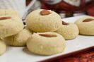 Cardamom Almond Cookies (Biscuiti cu migdale aromati)