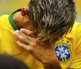 ɳҽყɱαɾ | m-am saturat de insula asta . mi-e dor sa joc fotbal :<