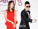 Song Ji Hyo si Kang Gary