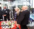 ┊deɴιι┊¤îi dă o palmă şi îl trânteşte pe nisip¤ eşti un po;rc şi idi;ot şi nes;imţit !!