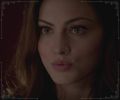 ✿ - Stiu cine: Damon! #elena | hey Fane!*ii arunca o bere*Poate iti e sete