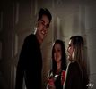 #► Ma simt bine asa... |iai ia sticla inapoi si bea|