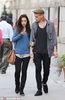 lily-collins2012-08-15_05-39-56strolls-with-her-new-beau-846x1280