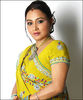 Urmila Sharma-Soacra lui Phooli