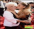Ariana and her nonna at the VMA s - 2O14