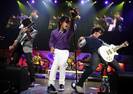 jonas-brothers-z100-rocking