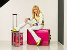 miley-cyrus_COM-hannahmontanathemovie-promos033