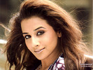 vidya_balan_004_1024x768_bhjn[1]