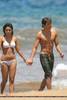 zac-efron-vanessa-hudgens-hawaii