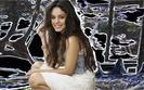 Vanessa_Hudgens_1247602634_3[1]