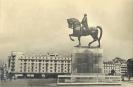 46. P-ta Palatului, statuia - Regele Carol I