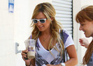ashley-tisdale-coffee-bean-colazione-01