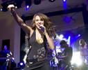 miley-cyrus-in-concert