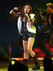 miley-cyrus_COM-wonderwolrdtour-portland2009sep14-067