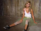 ashley_tisdale_4-1024