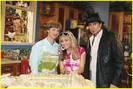 miley-cyrus-hannah-montana-bday-05