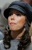 eva-longoria-hoop-earrings