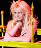 Britney Spears OgAAACGfwXOIFtypGmUxOsiznG12aM