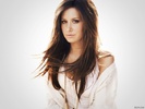 Ashley-ashley-tisdale-6688963-1024-768