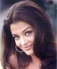 Aishwarya_Rai_smile_D13QEXy