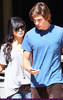 vanessa-hudgens-zac-efron-item-01