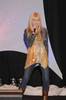 miley-cyrus_dot_net-kidsday-hollywood2006aug2-perf009