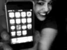 miley and her iPhone