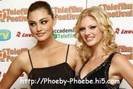 phoebe tonkin si cariba heine