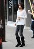 selenagomezfan_com-gettingcoffee-00