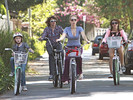 Miley Cyrus Family Bike Ride 9qgVjM4QXOIl