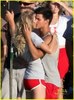 TAYLOR SWIFT AND TAYLOR LAUTNER KISSYNG