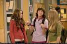normal_2x04GetDownAndStudy07